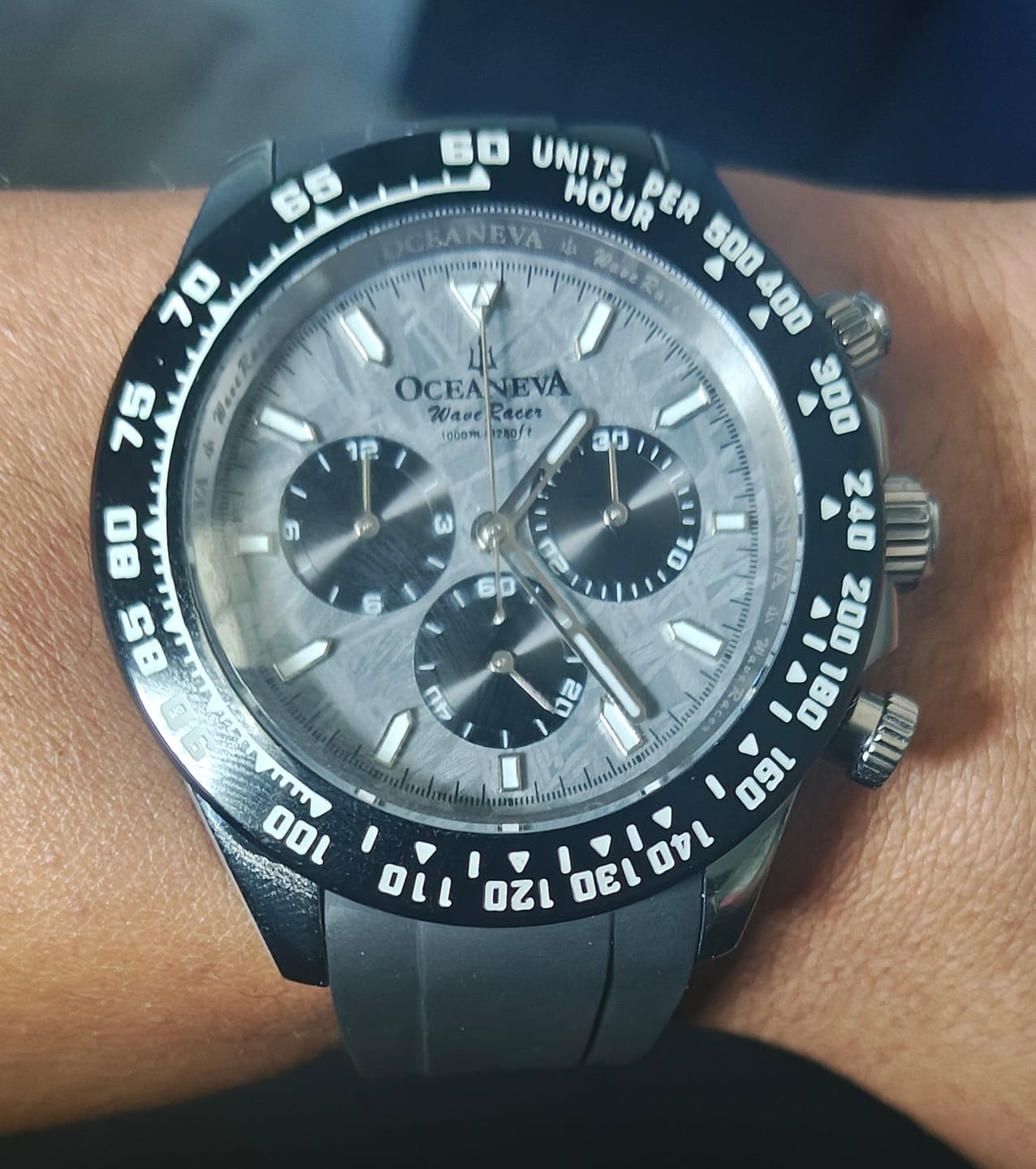Customer photo review of Oceaneva WaveRacer 1000m Mechanical Chronograph Automatic Grade 5 Titanium Watch Meteorite