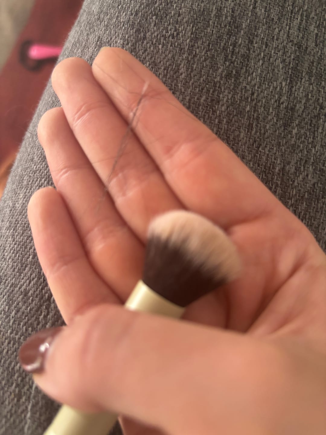 Customer photo review of BROCHA DUO KABUKI Y CORRECTOR