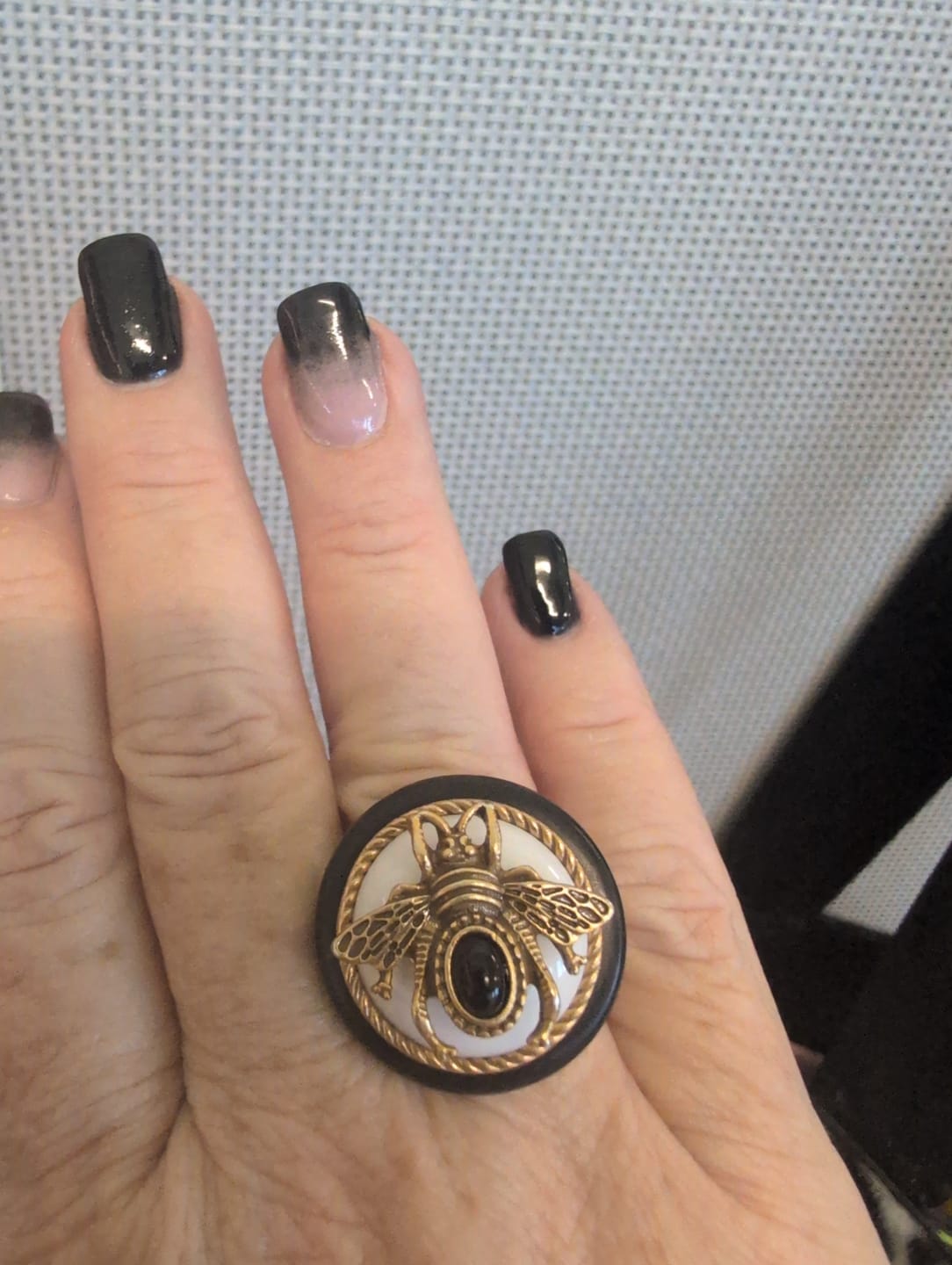 Customer photo review of BeeQueen Vintage Natural Agate Ring