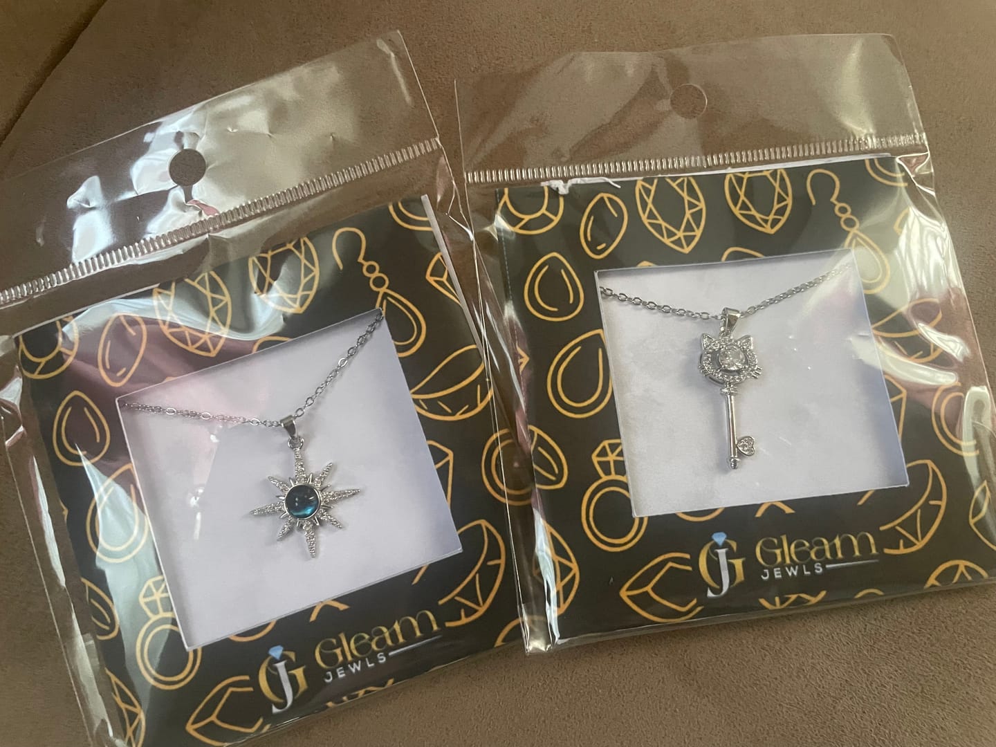 Customer photo review of Collar Estrella Polar plata