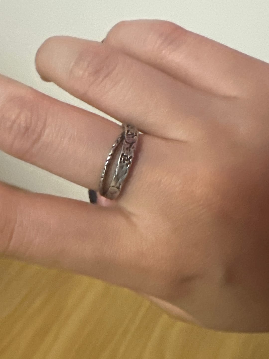 Customer photo review of "MONOLOGUES" 925 Sterling Silver Vintage Monologue Engraved Adjustable Open Ring