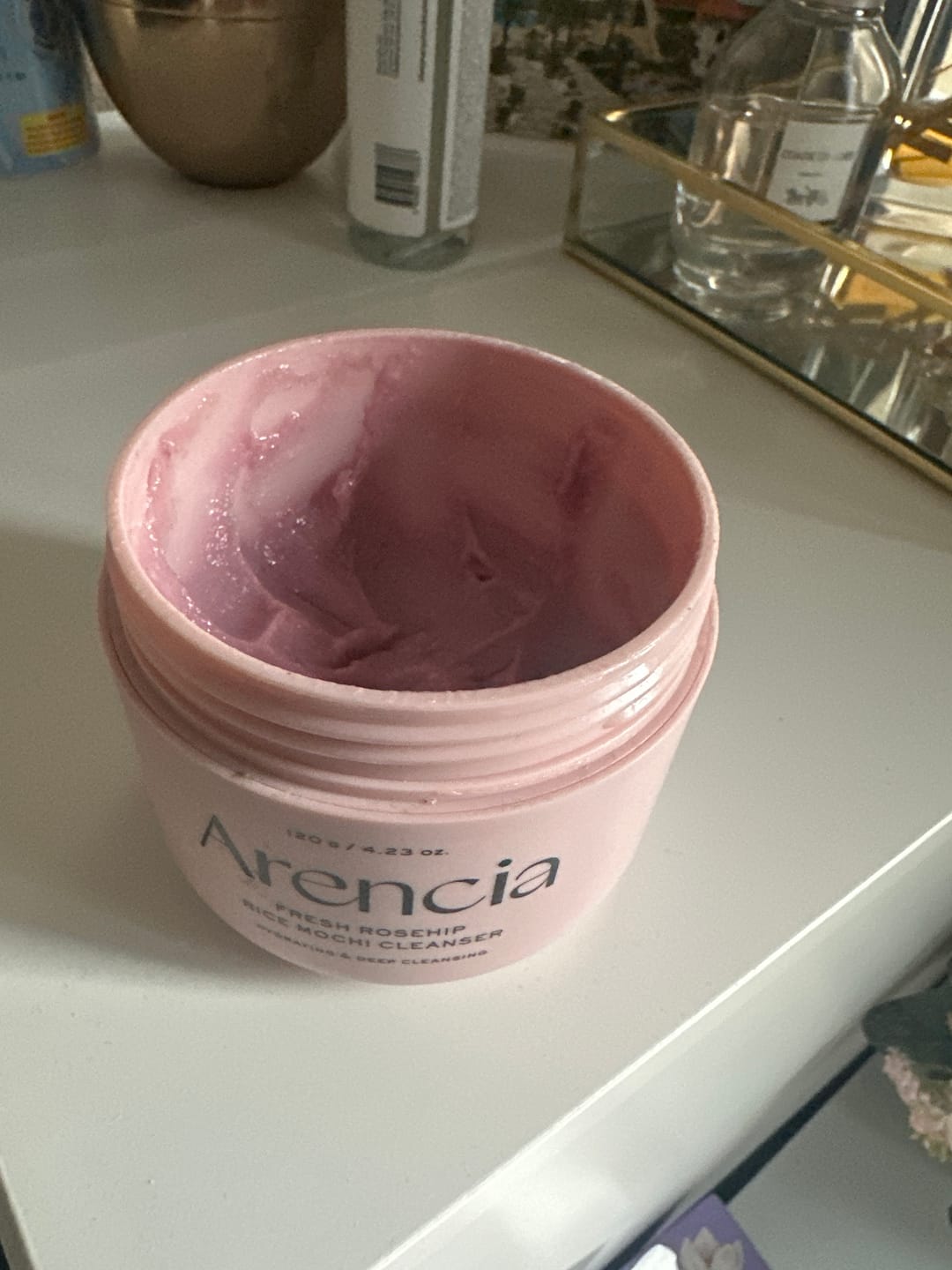 Customer photo review of Sejas ādu attīrošs līdzeklis ar mežrozīšu un kumelīšu ekstraktiem Arencia Fresh Rosehip Rice Mochi Cleanser