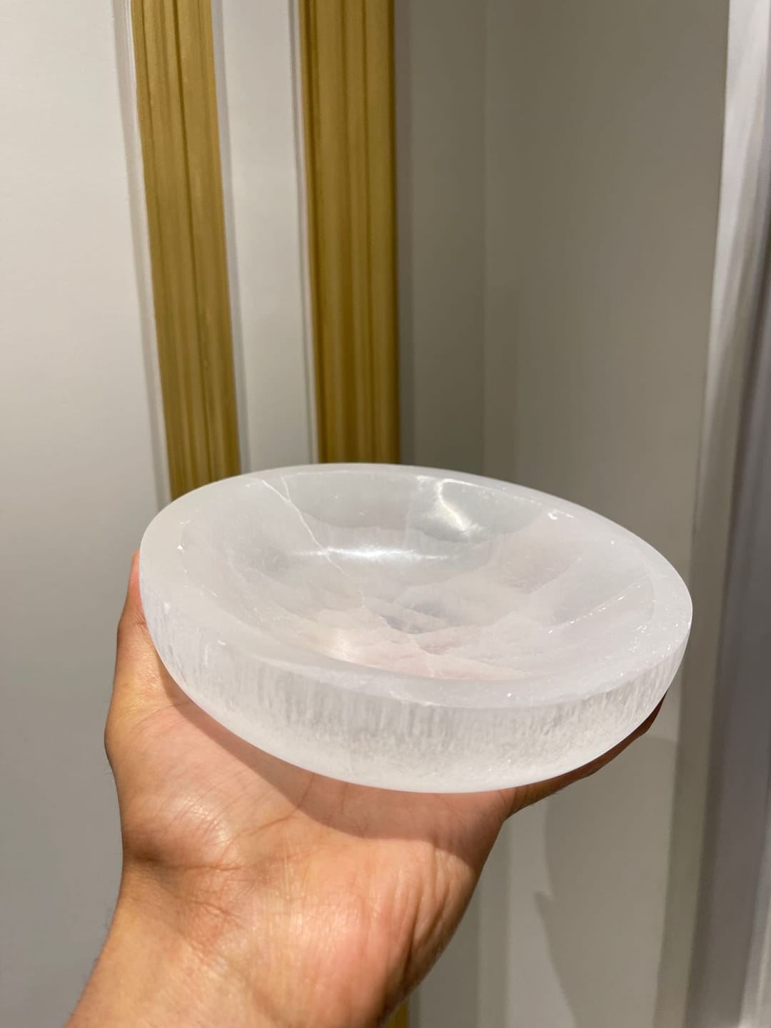 Customer photo review of Round Selenite Charging Bowl – Vastu Remedy for Crystal Cleansing & Energy Charging | 8, 10 & 15 cm