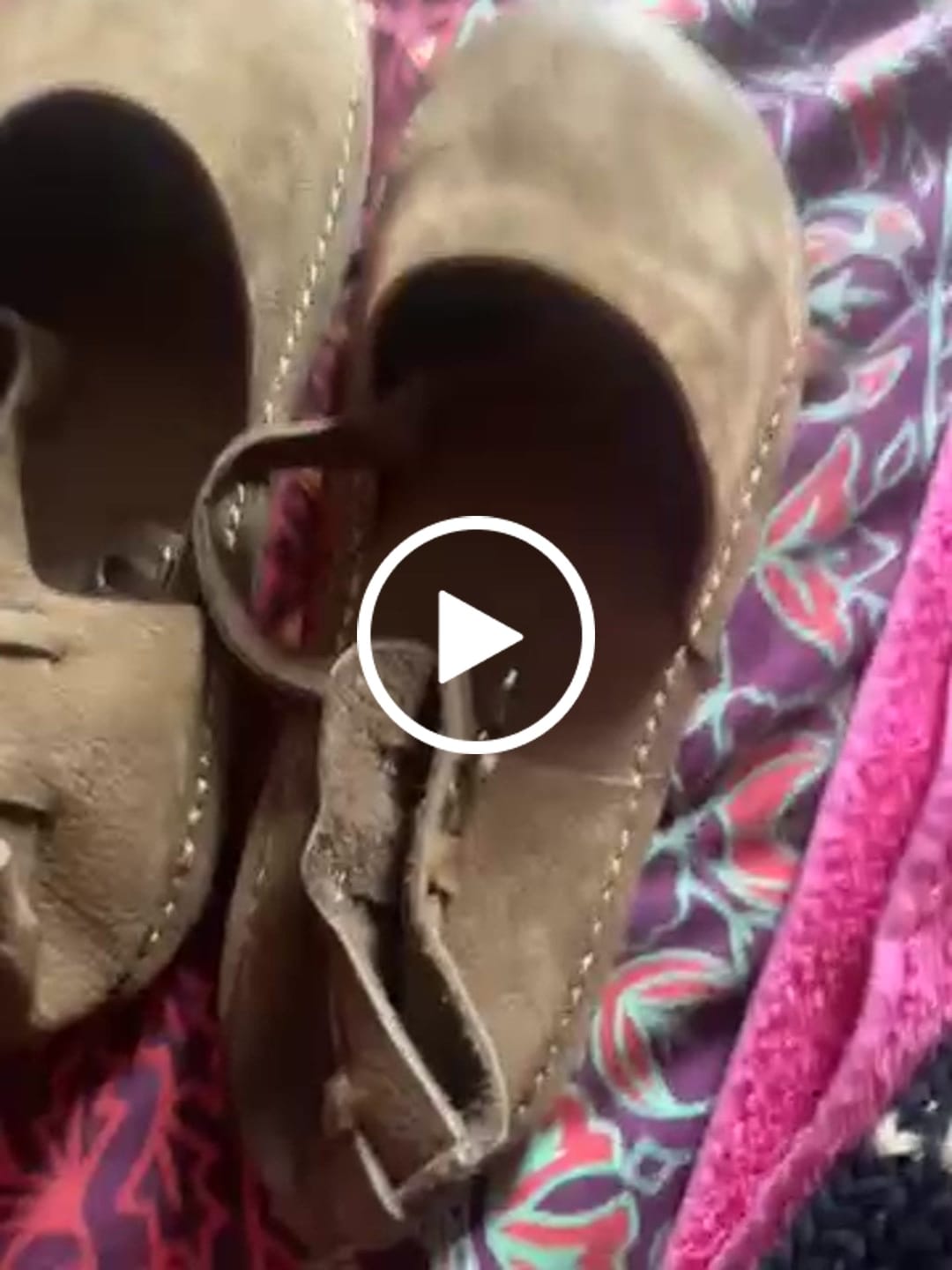 Customer video review of Women Genuine Leather Summer Flat Sandals