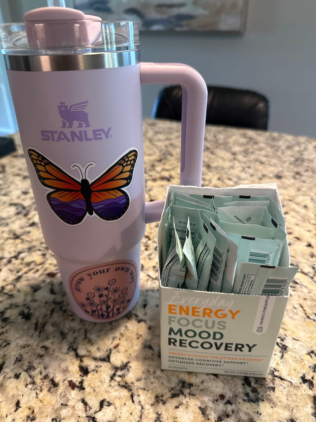 Customer photo review of MTE: Caffeine-Free Daily Energy