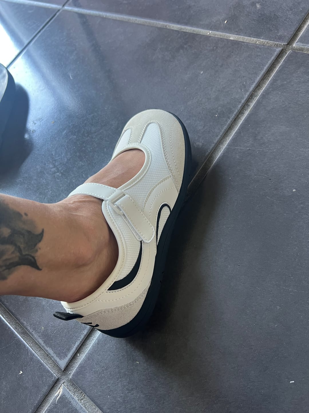 Customer photo review of Lignum - Mary Jane Shoes