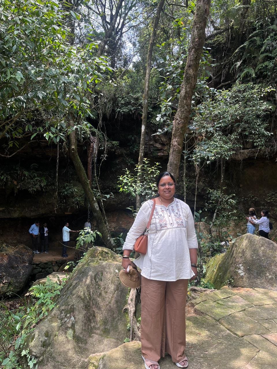 Customer photo review of Women English Blue Airy Linen Wide Leg Pant