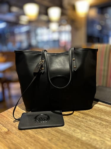 Customer photo review of Black Era Tote Bag