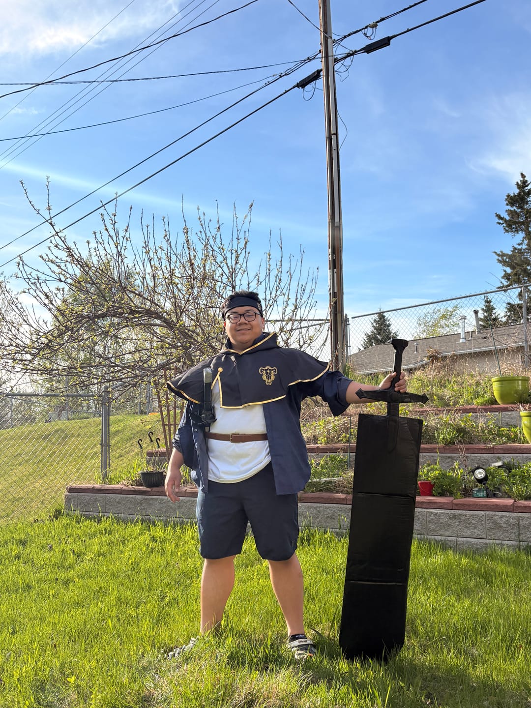 Customer photo review of Black Bulls Squad Robe & Headband Set