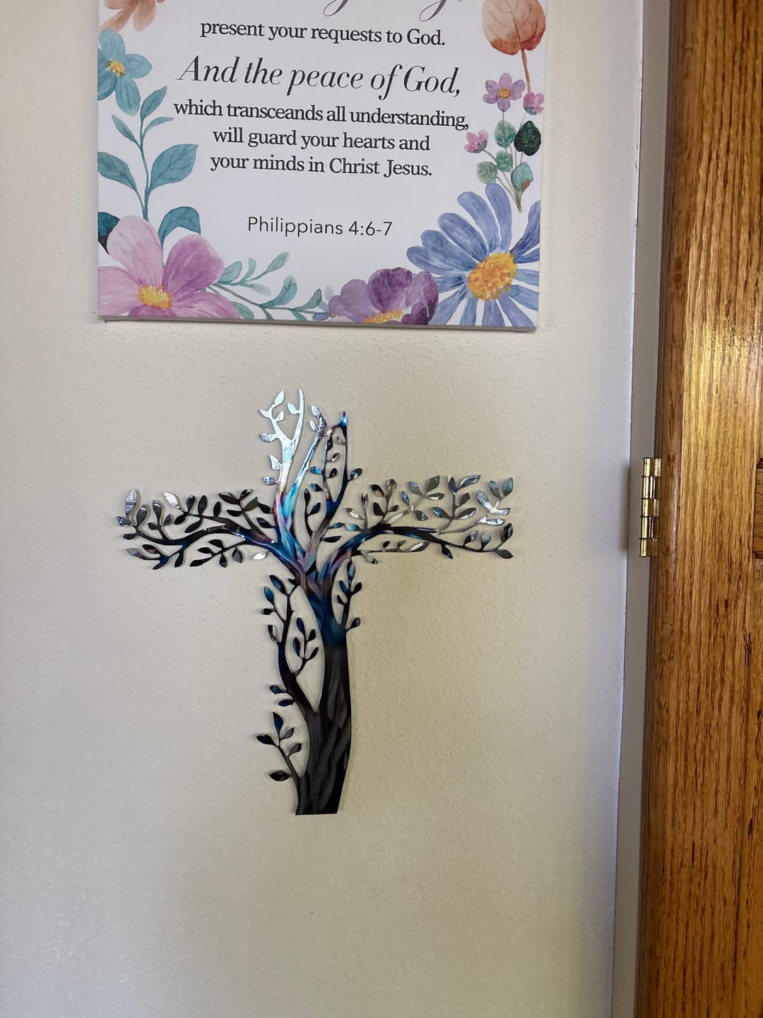 Customer photo review of Christianartworkshop 4-Style Flourishing Cross Metal Wall Art: Growth & Grace in Every Branch