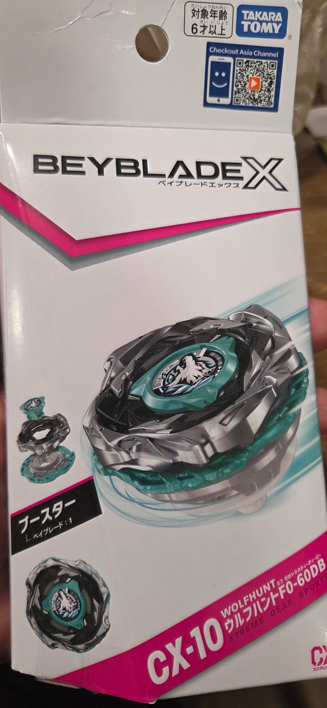 Customer photo review of Takara Tomy Beyblade X CX-10 Wolf Hunt F0-60DB