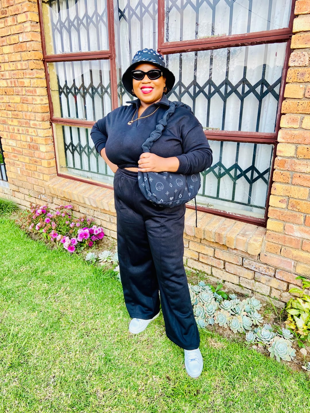 Customer photo review of Black Pulse Bag