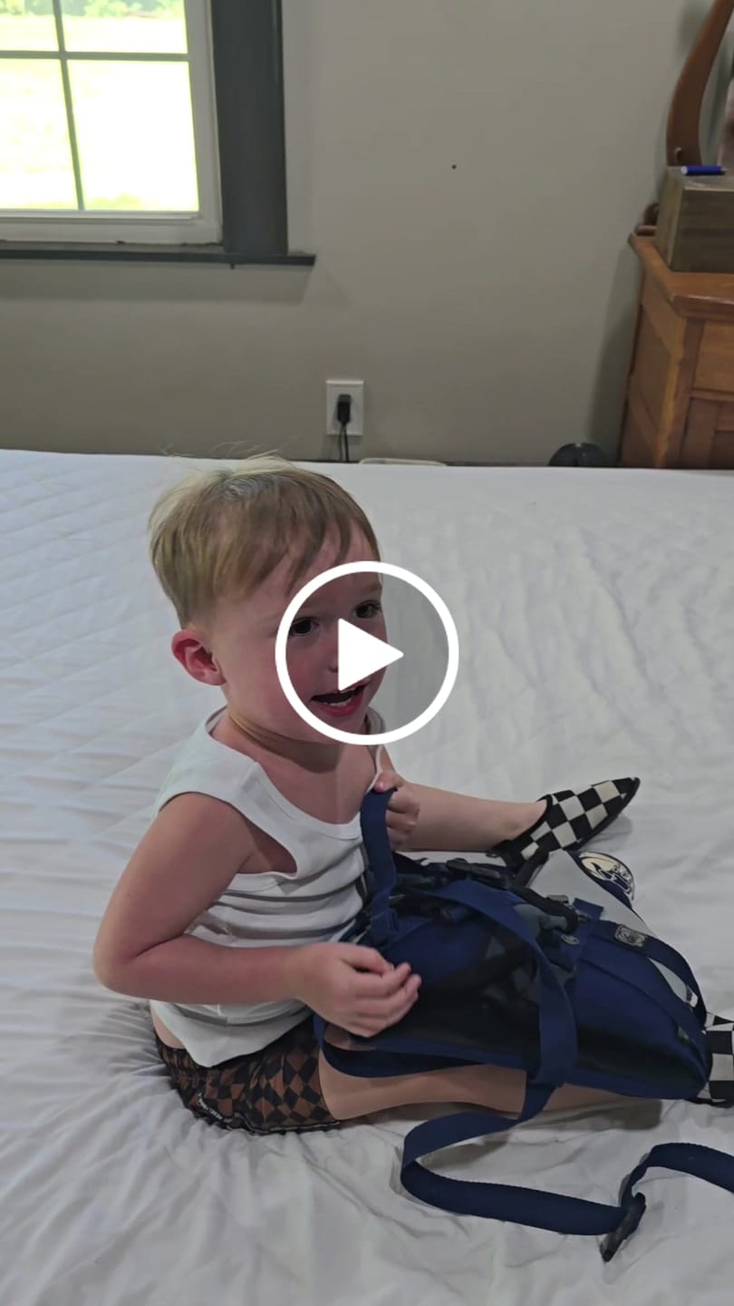Customer video review of Shipping Insurance
