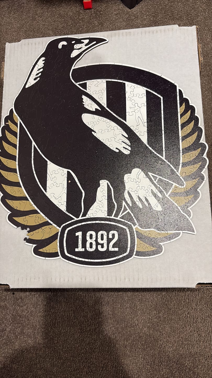 Customer photo review of Collingwood FC Logo - Wooden Puzzle