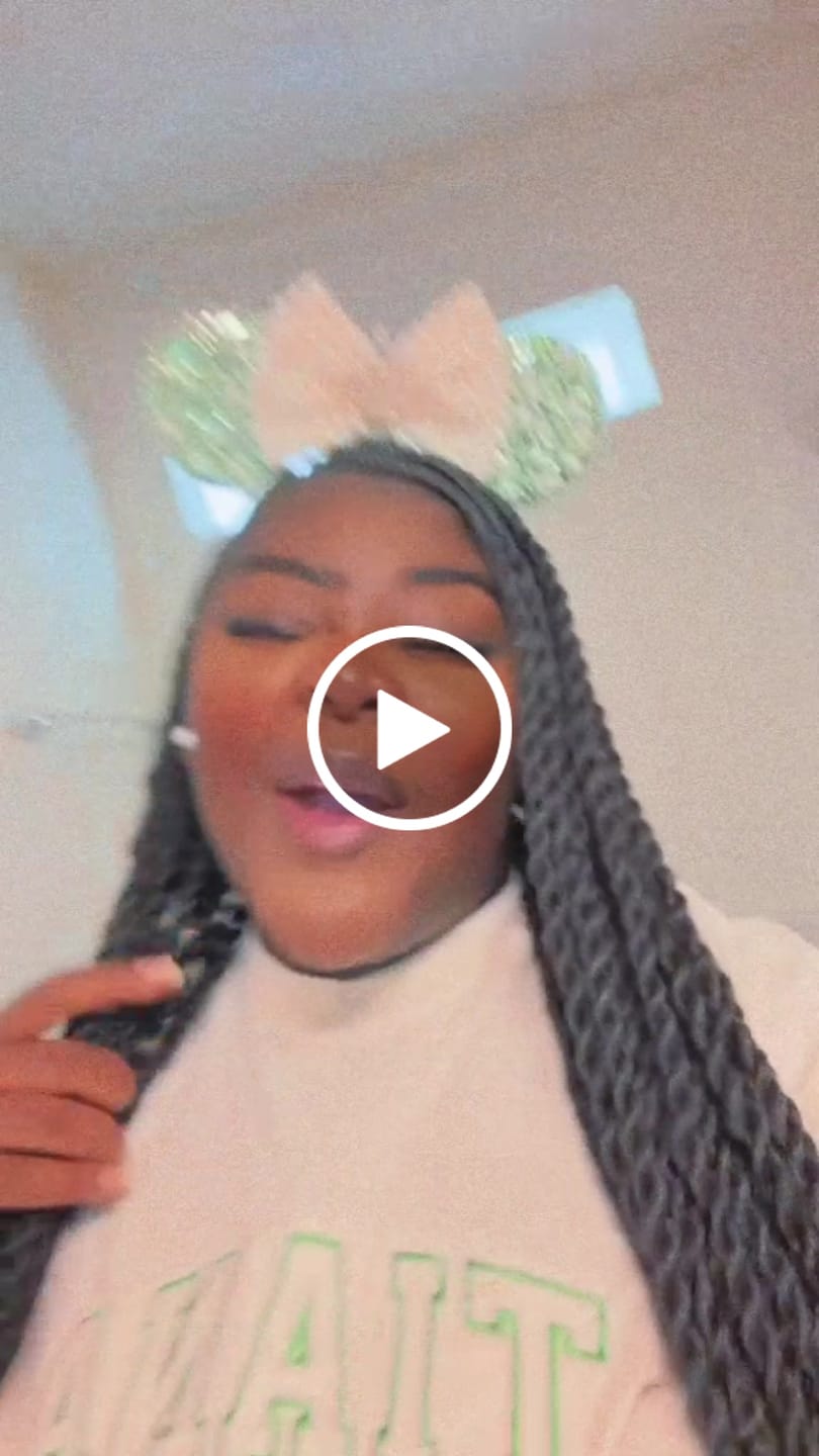 Customer video review of Bayou Sparkle Ears