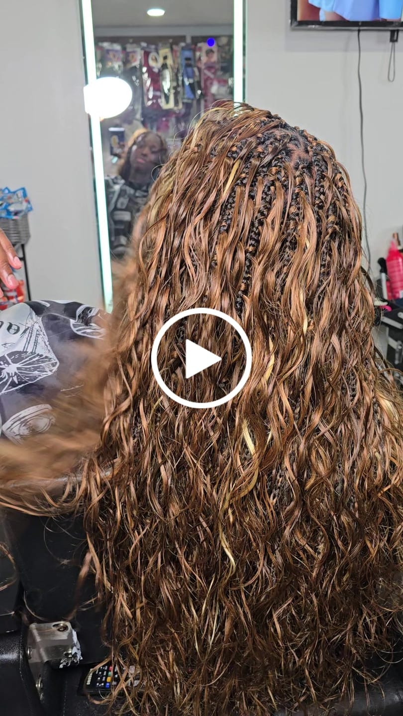 Customer video review of #27/#30/#613 Mix Color Blend Deep Wave Bulk Human Braiding Hair