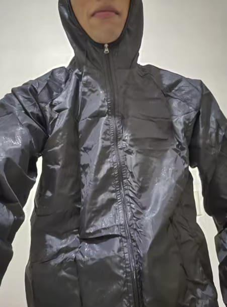 Customer photo review of Ultraleichte Wind- & Regenjacke für Damen & Herren
