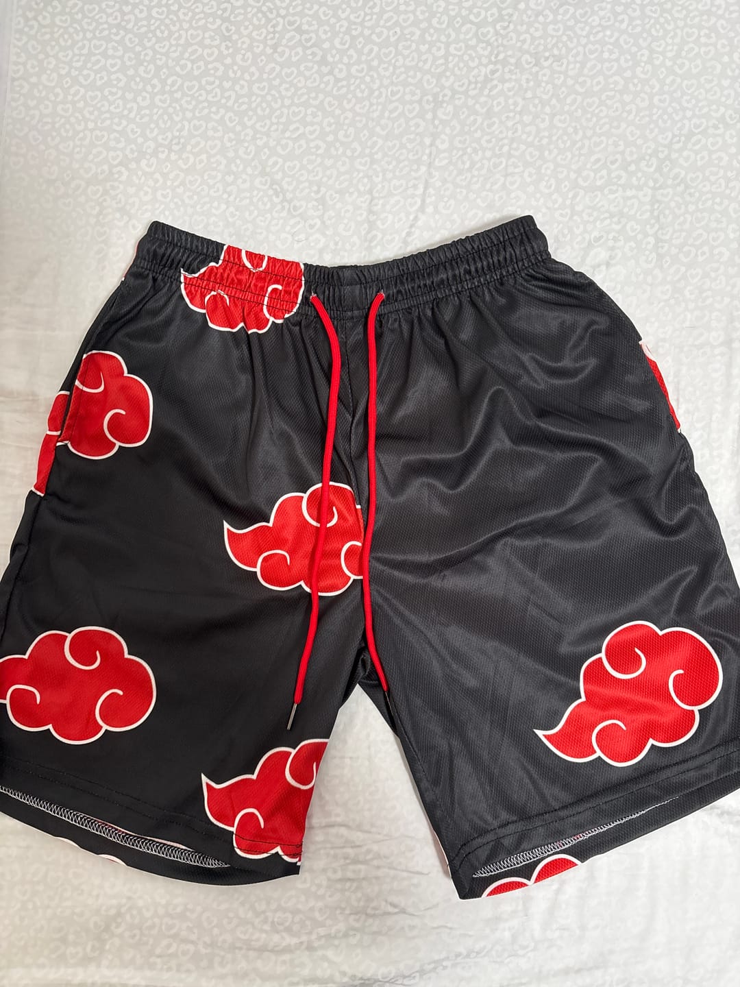Customer photo review of CLOUDS SHORTS