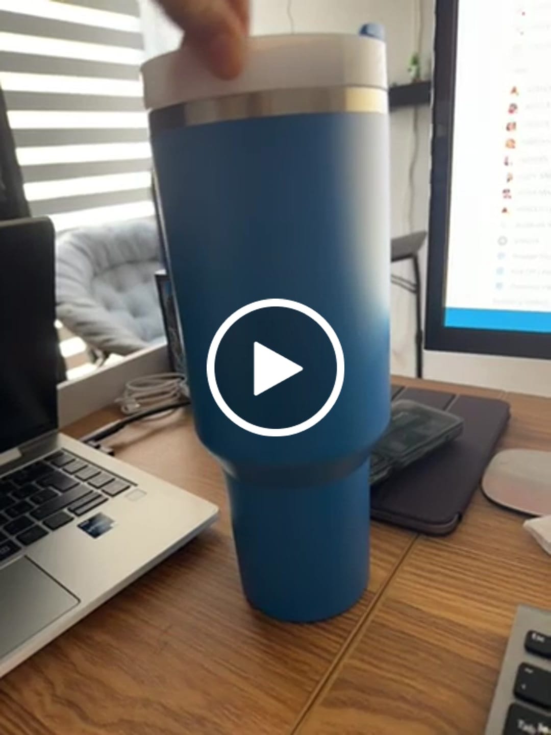 Customer video review of Grabado