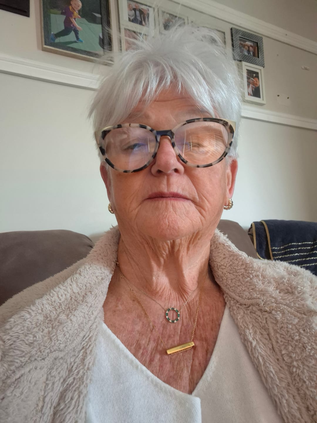Customer photo review of 3cm Letter Bar Necklace in Gold Horizontal