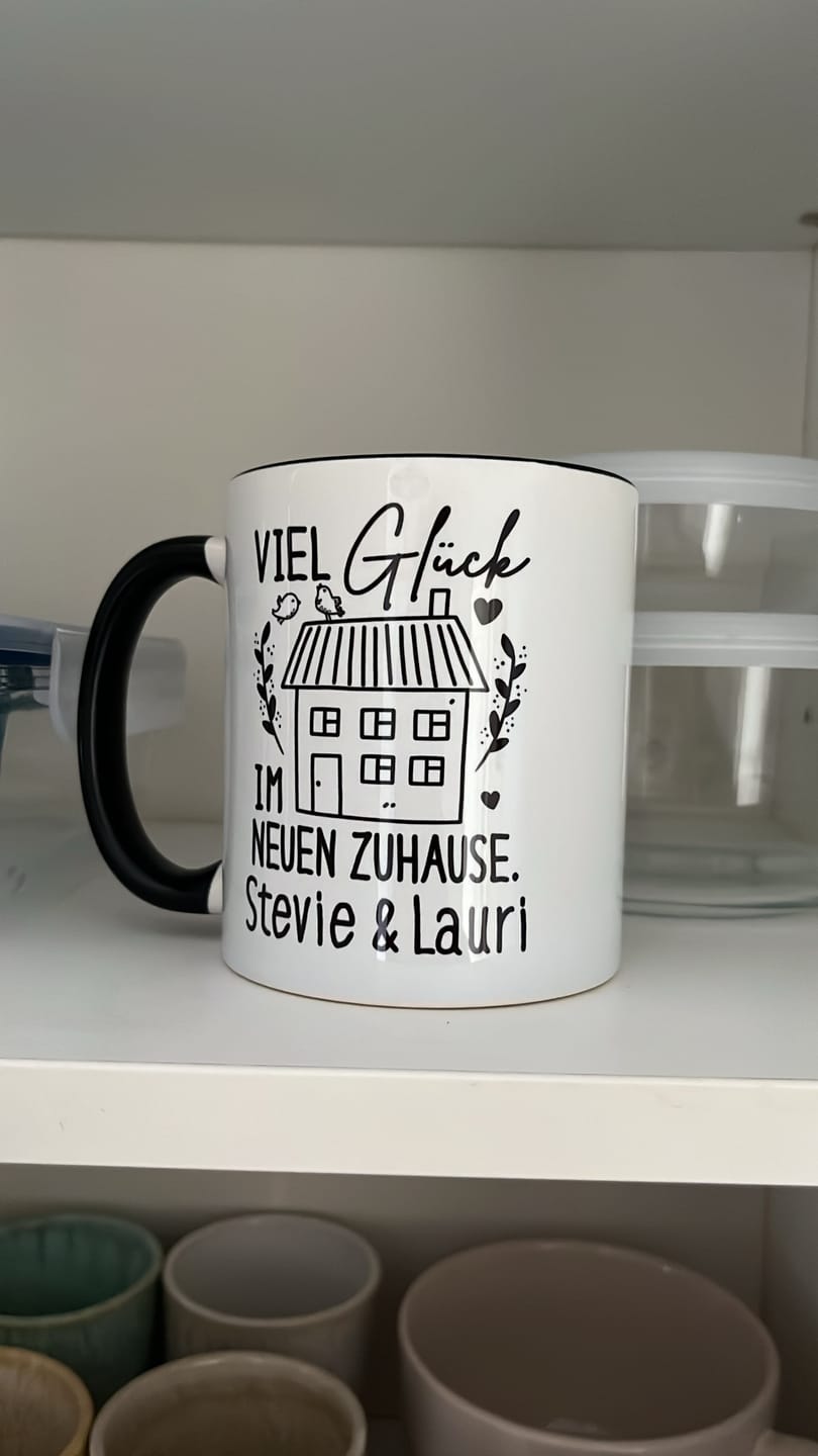 Customer photo review of Tasse Umzug Name personalisierbar Neue Wohnung Kaffeetasse Zusammenziehen Geschenk Geschenkidee Einweihungsparty Abschiedsgeschenk Umzug Freundin persönliches Geschenk Neues Zuhause Viel Glück