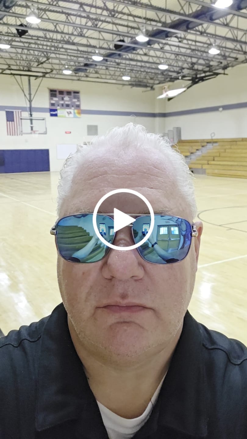 Customer video review of Navigators - XXL