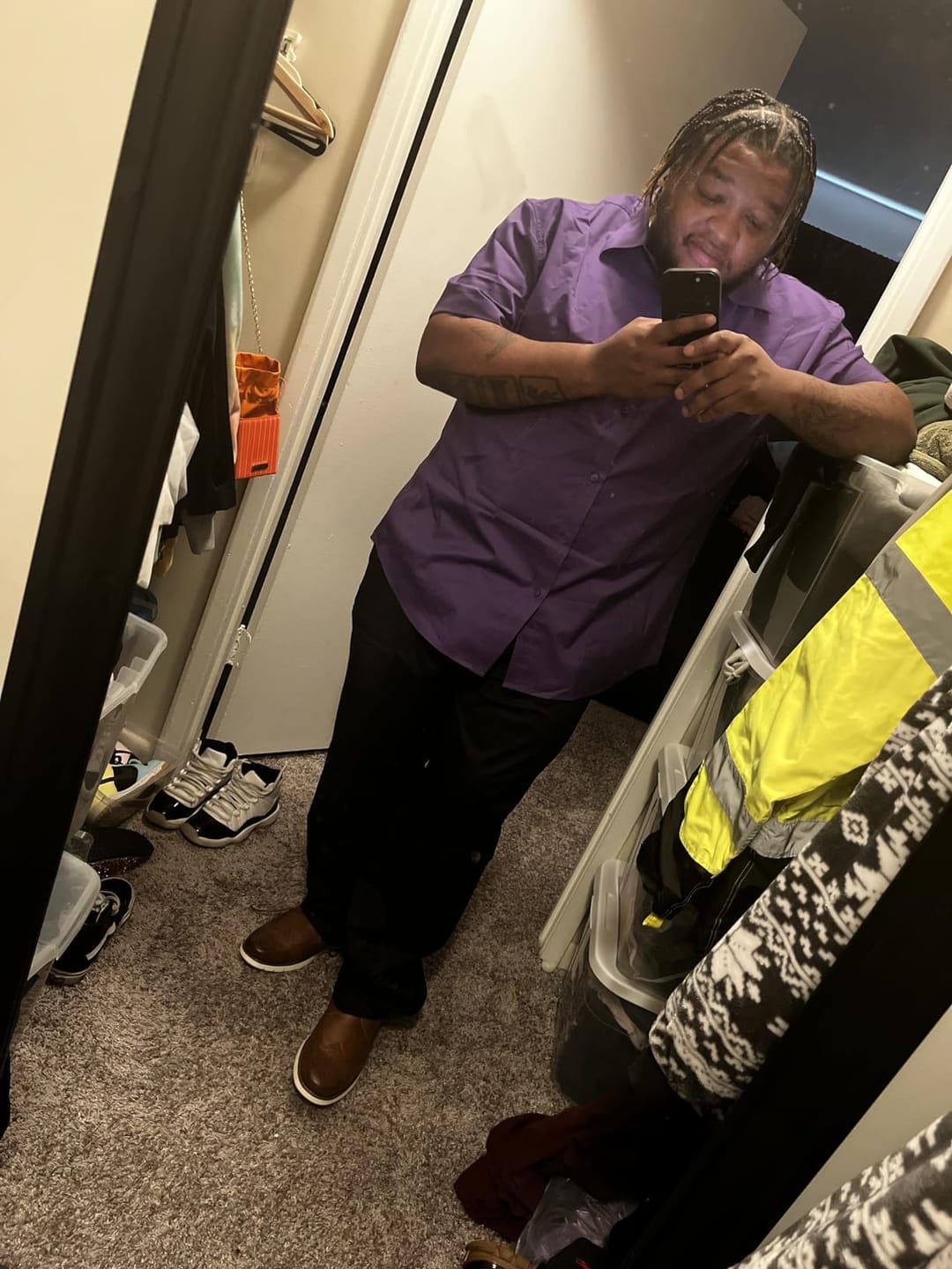 Customer photo review of L-10XL Large Size Men's Summer Thin Short-sleeved Shirt Business Casual Loose Elastic Solid Color Short-sleeved Shirt