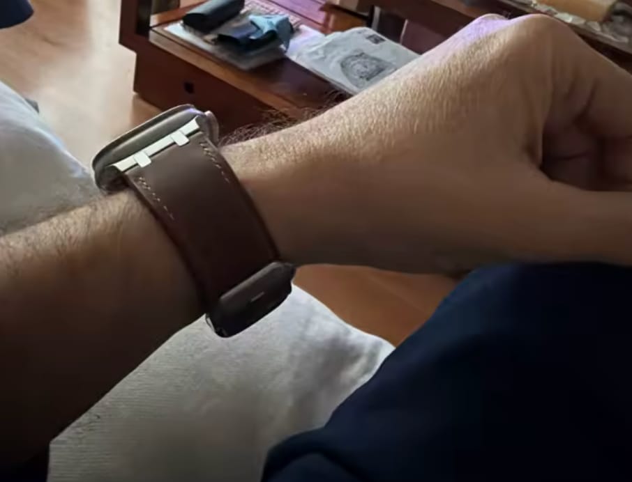 Customer photo review of Cowhide Leather Band for Apple Watch