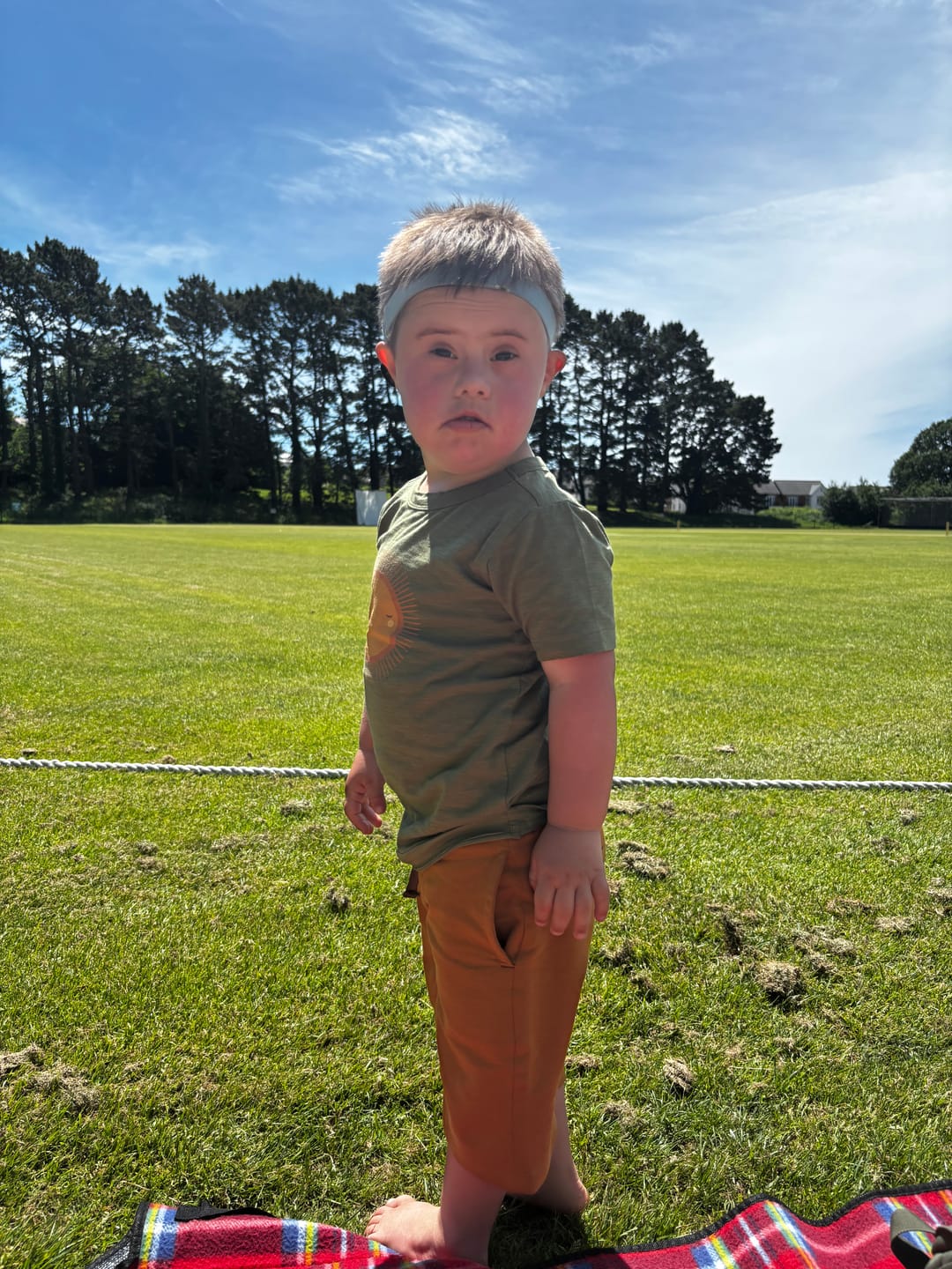 Customer photo review of Summer Rays Short Sleeve Popper T Shirt
