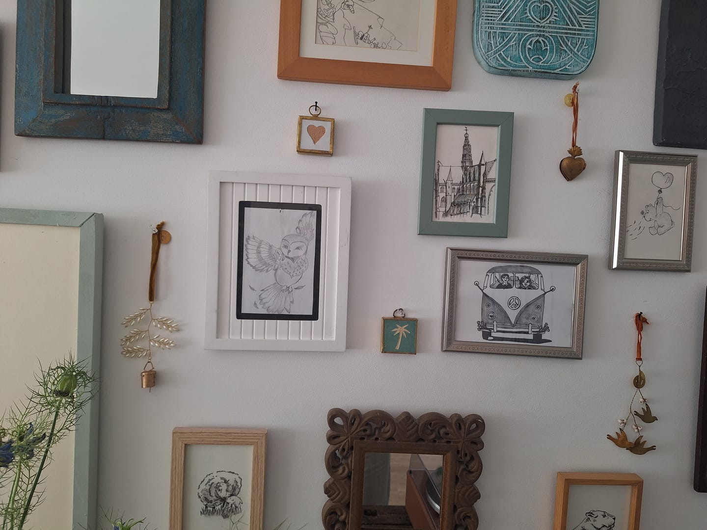 Customer photo review of Ex-Voto Heart Ornament With Crown Detail