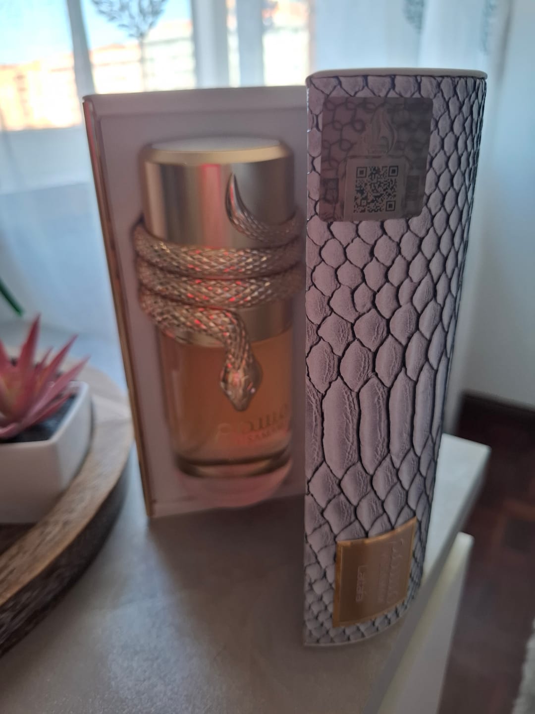 Customer photo review of PERFUME MUSAMAM WHITE INTENSE LATTAFA  - 100ML