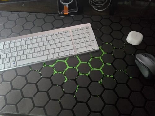 Customer photo review of Hexagon XXL Gaming Mouse Pad – Extended Non-Slip Desk Mat