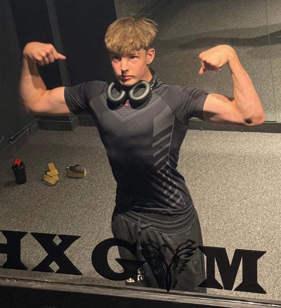 Customer photo review of 465 Superhero Compression Tees