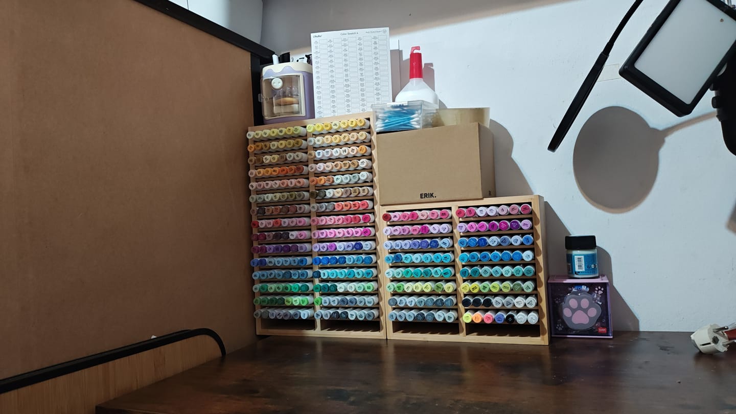 Customer photo review of Ohuhu Bamboo Marker Organizer (Europe Only)