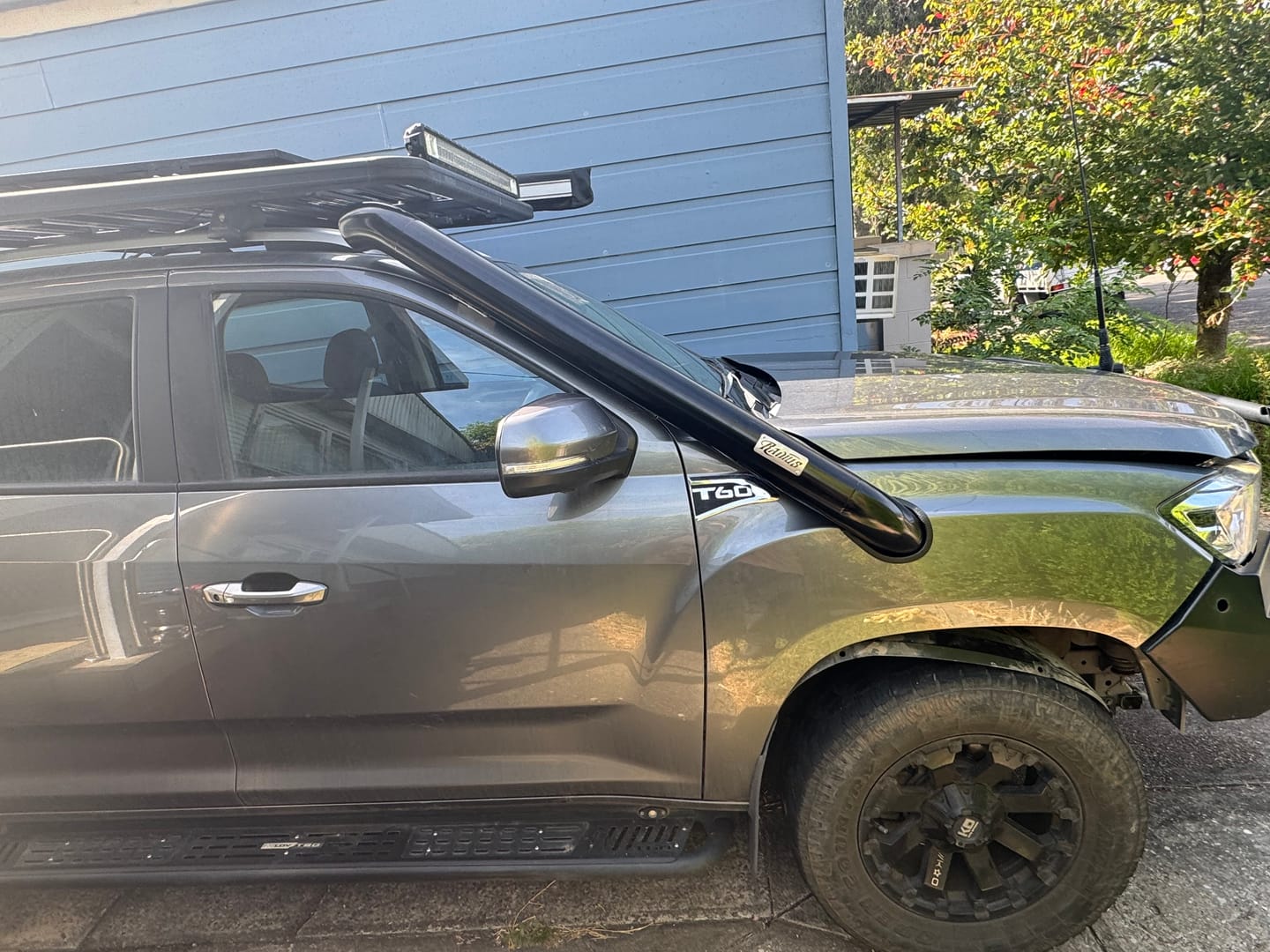 Customer photo review of Stainless snorkel to suit LDV T60 - Single Turbo