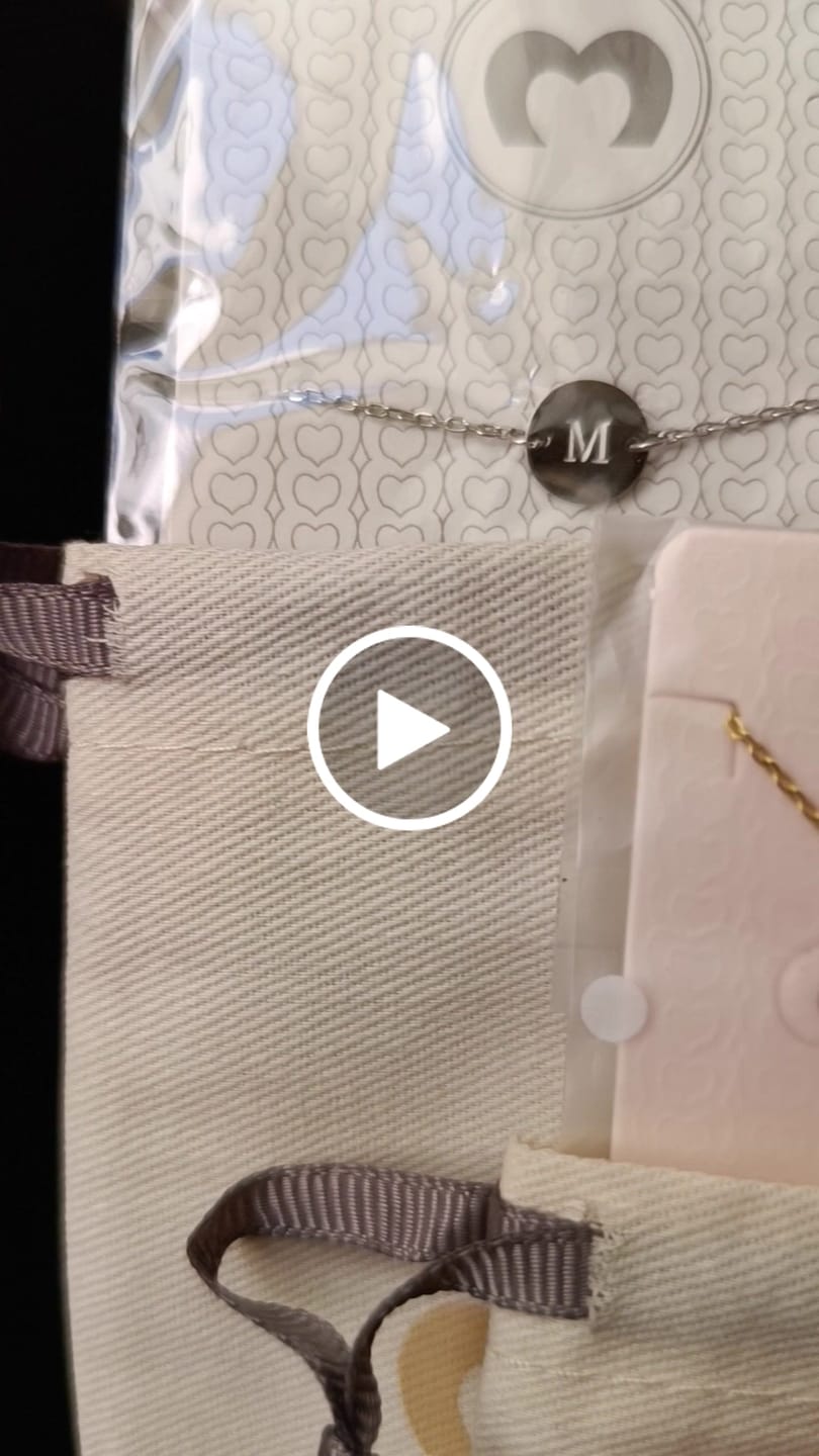 Customer video review of Pulsera Inicial