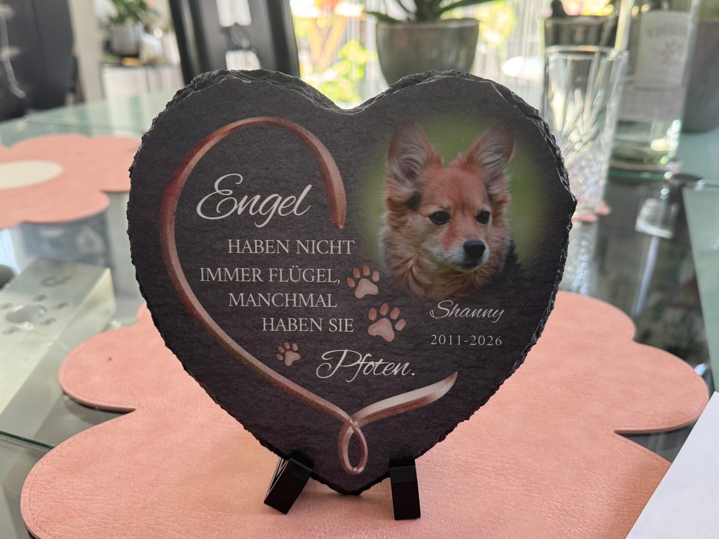 Customer photo review of Personalisiertes Schieferherz - Engel haben Pfoten