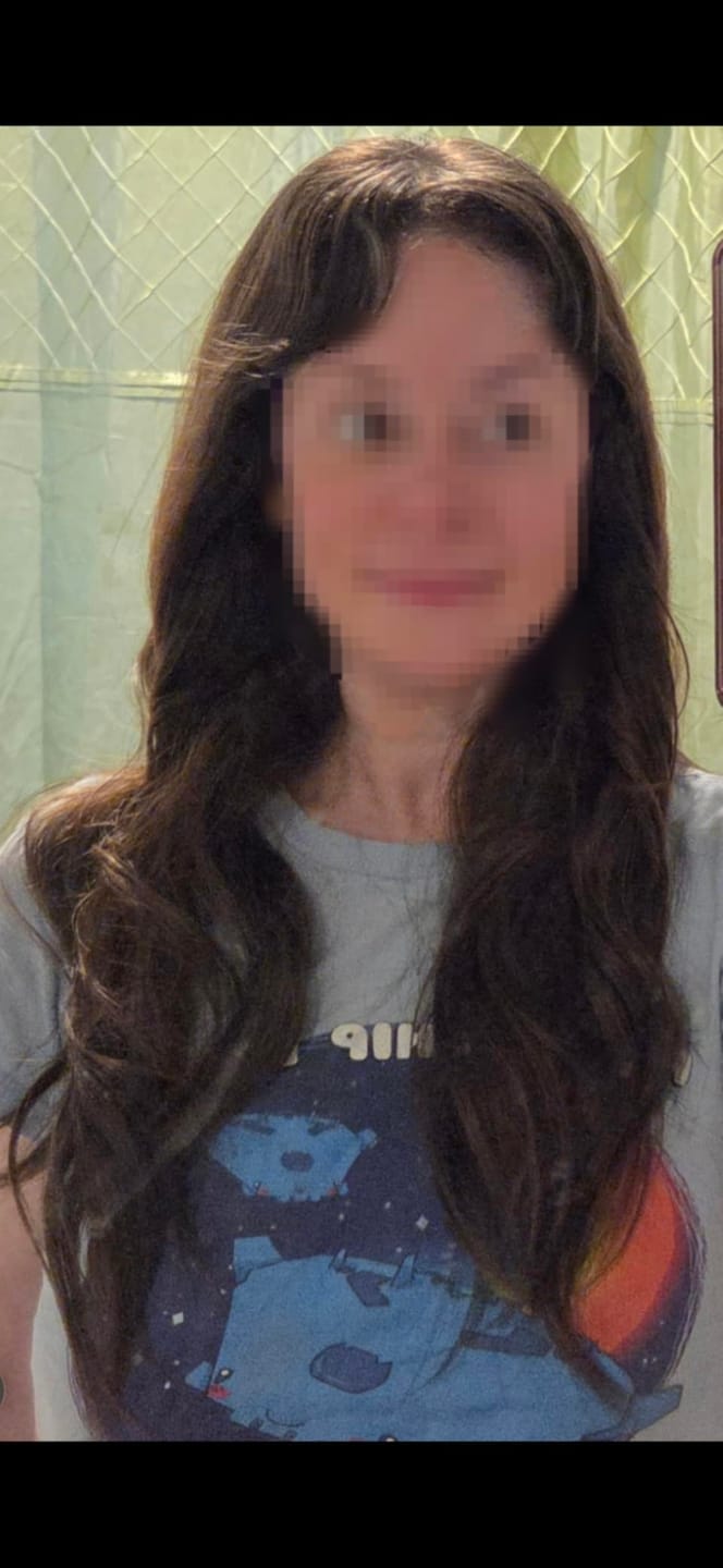 Customer photo review of Virgin Flat Silk Weft Hair Extensions Dark Brown #2