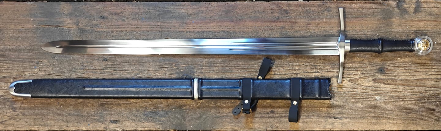 Customer photo review of The Vanguard Hand and a half Sword
