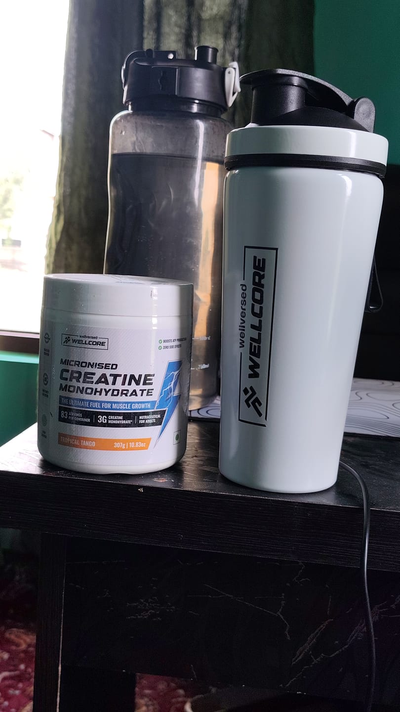 Customer photo review of Wellcore - Micronised Creatine Monohydrate (83 Servings, Tropical Tango) + Premium Steel Shaker