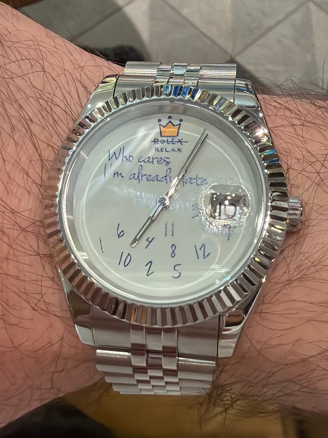 Customer photo review of EONDATE CLASSIC WATCH