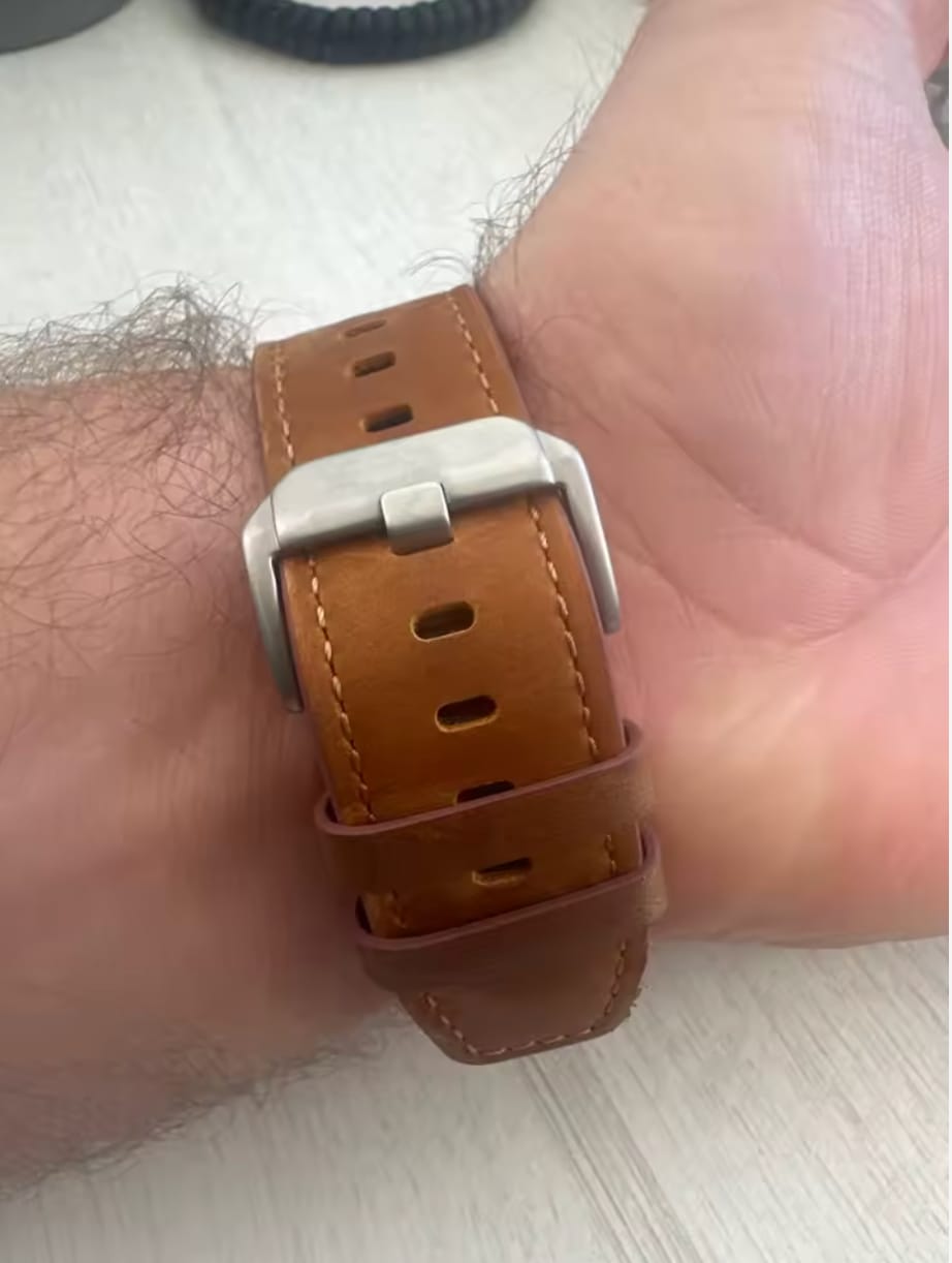 Customer photo review of Cowhide Leather Band for Apple Watch