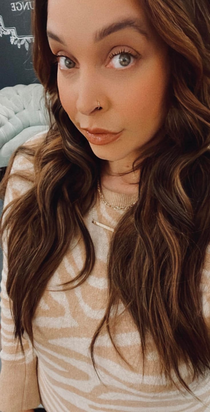 Customer photo review of Virgin XO Invisible Weft Butterfly Weft Extensions Balayage #DU