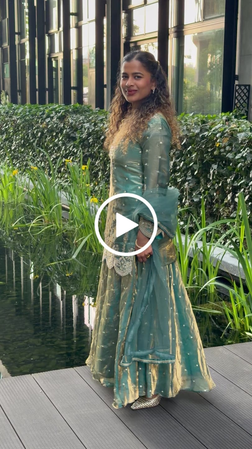 Customer video review of Emerald Zari Skirt Set
