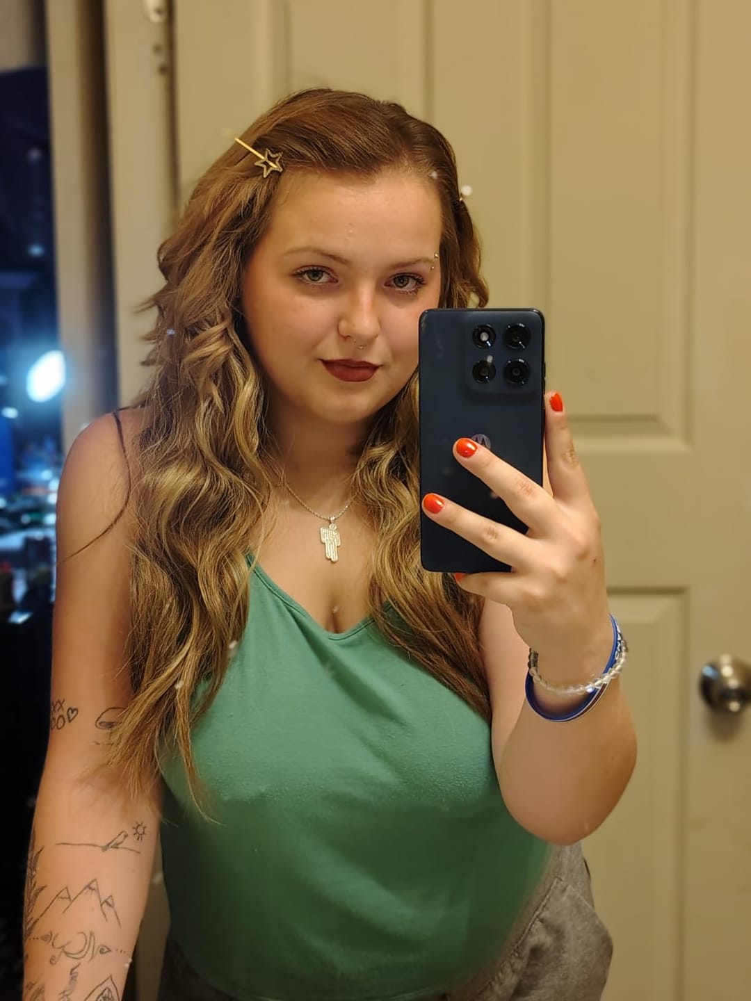 Customer photo review of Virgin XO Invisible Weft Butterfly Weft Extensions Balayage #4/27/4
