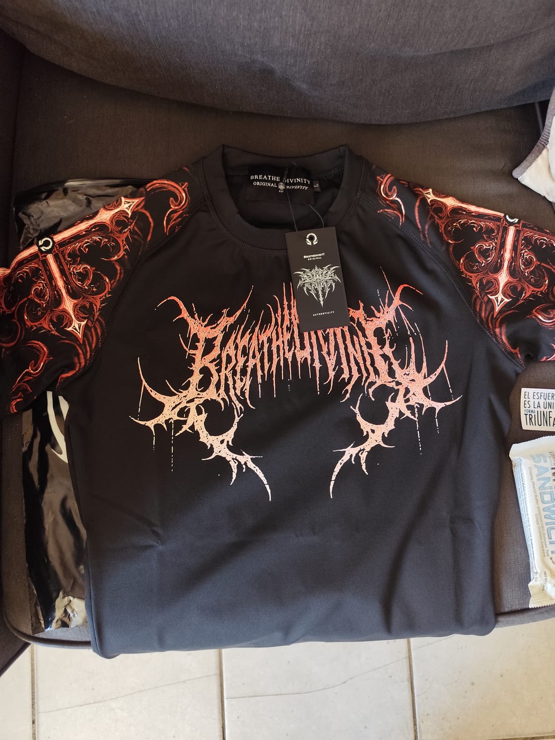 Customer photo review of VOID TECH™ FALLEN KNIGHT SHORT SLEEVE COMPRESSION (MAY)