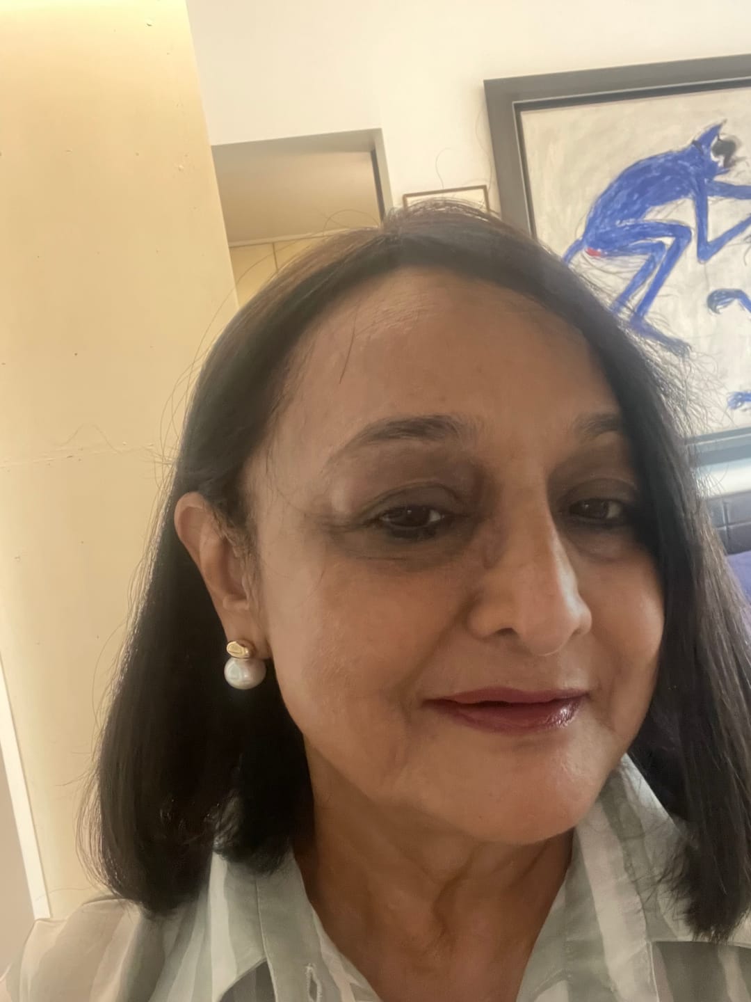Customer photo review of The Pearl Bubble Studs