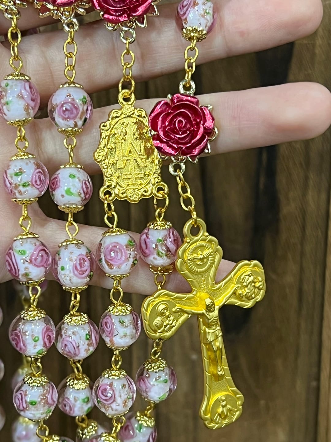 Customer photo review of SolaceBeads Handmade Floral Glass Rosary : Lampworkbeads Beads with Rose, Crafted With Devout Spirit