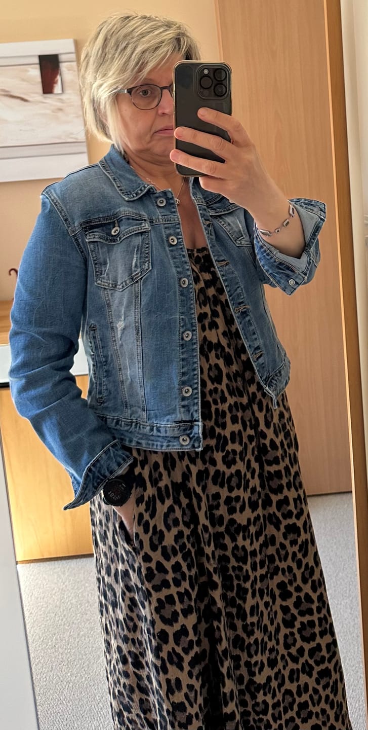 Customer photo review of Maxikleid Musselin SWINGING LEO - versch. Farben