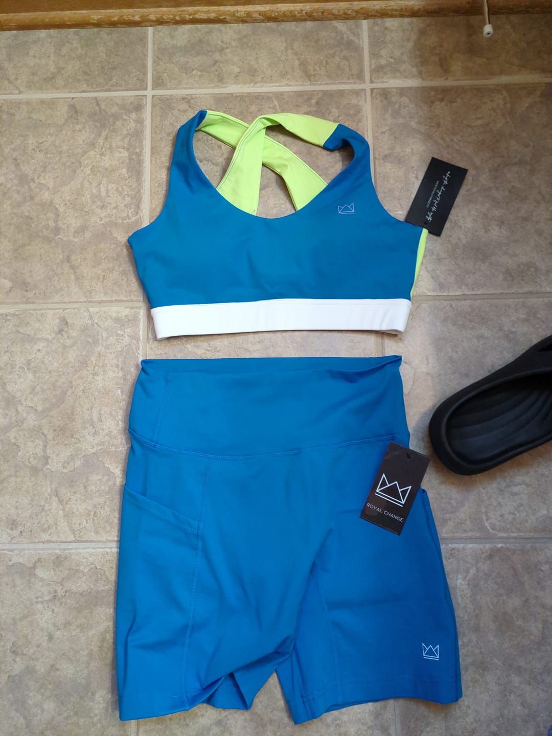 Customer photo review of BOLD Criss-Cross Sports Bra